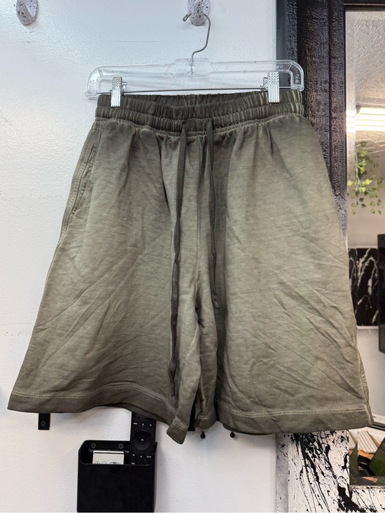 Other - Men's Olive Green faded distressed Cotton Shorts